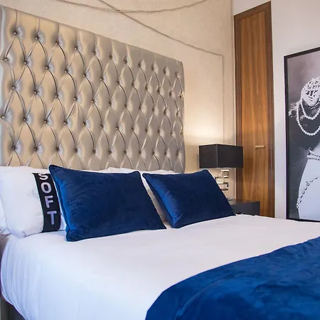 Casual Belle Epoque By Casual 4*