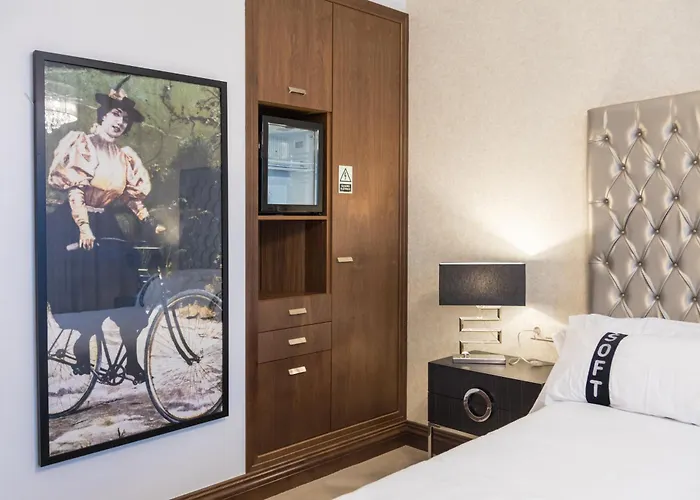 מלון Casual Belle Epoque 4*