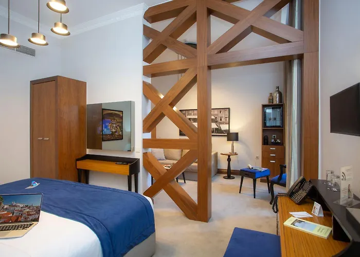 מלון Casual Belle Epoque