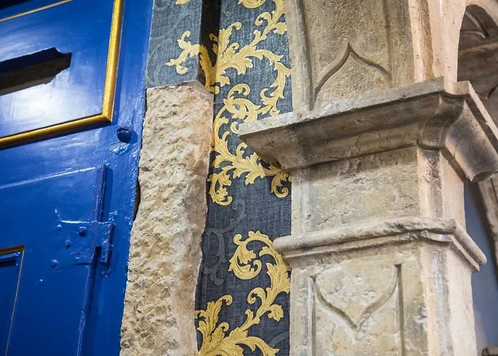 Casual Belle Epoque מלון