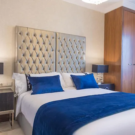 Casual Belle Epoque Lissabon